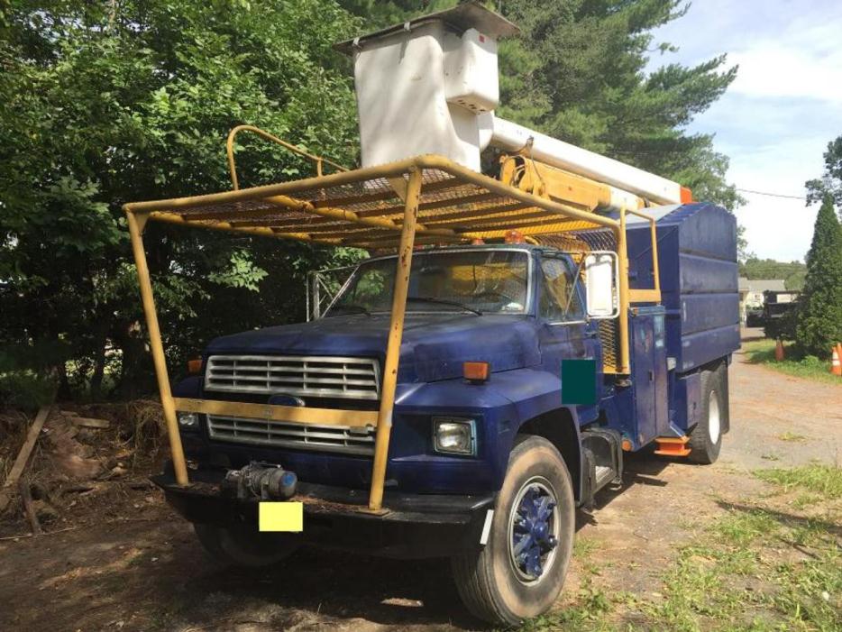 1990 Ford F700