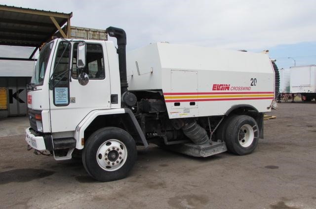 1997 Ford Cf8000