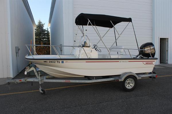 2013 Boston Whaler 150 Montauk