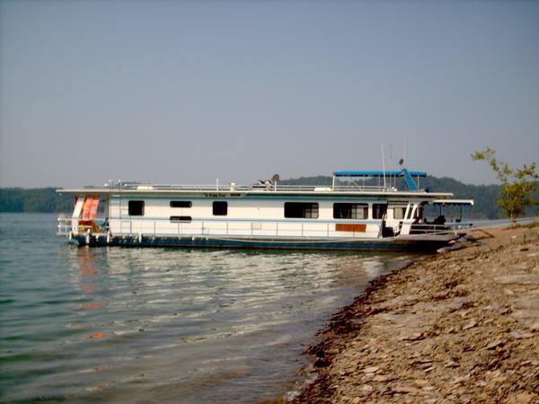 1989 JAMESTOWNER 16 x 72 Houseboat