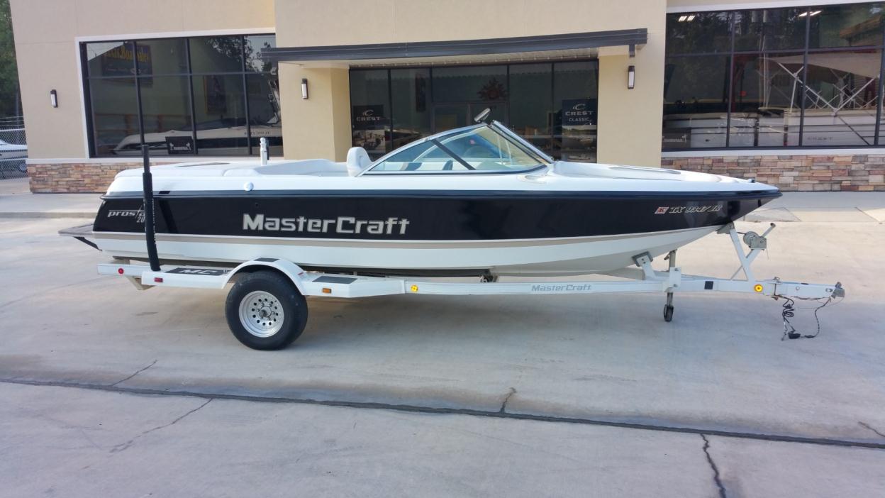 2001 Mastercraft Prostar 205V