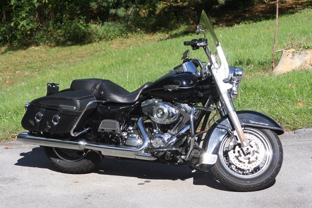 2011 Harley-Davidson Road King CLASSIC