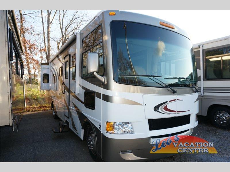 2013 Thor Motor Coach Hurricane 32A