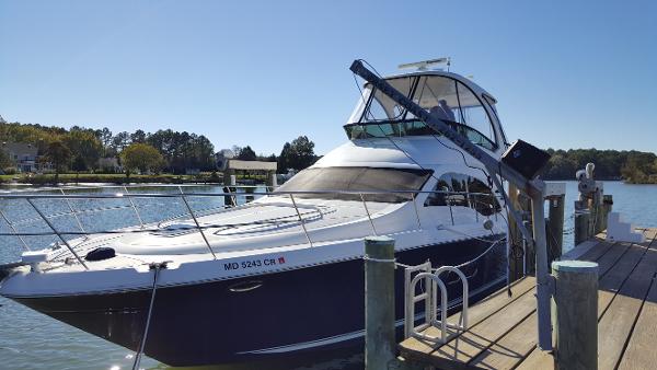 2006 Sea Ray 52 Sedan Bridge