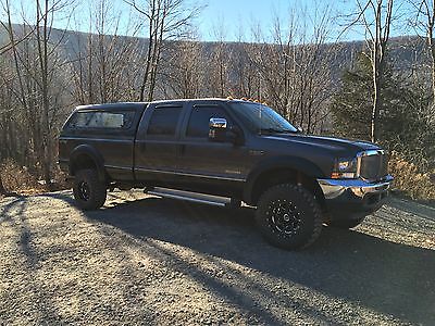 Ford : F-250 Lariat 2004 6.0 diesel f 250 excellent condition