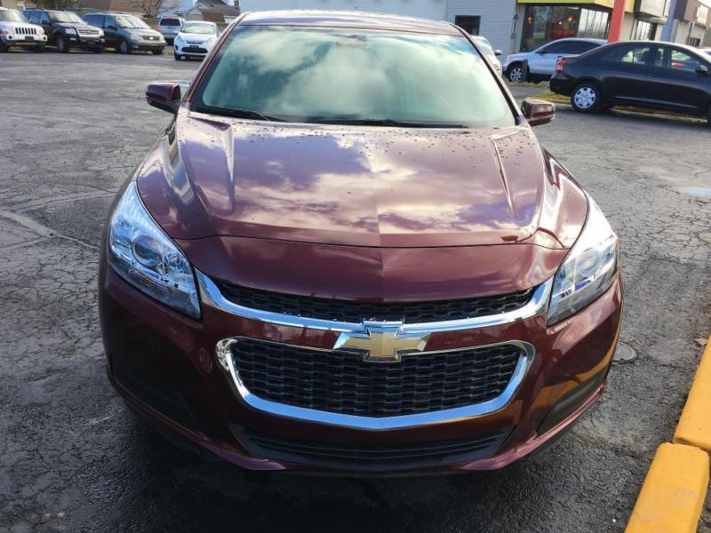 2015 CHAVY MALIBU LT WITH ONLY 2193 MILES