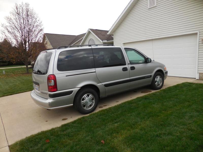 2004 Chevy Venture Van Cars for sale