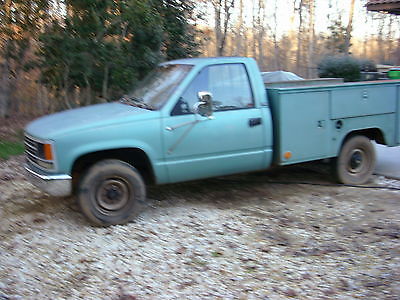 Chevrolet : Other Pickups C2500 1991 chevrolet pickup truck with knaphide 8 ft service body no rust