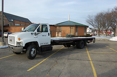 Chevrolet : Other Pickups Conventional Cab 2004 chevy c 6500 c series flatbed truck