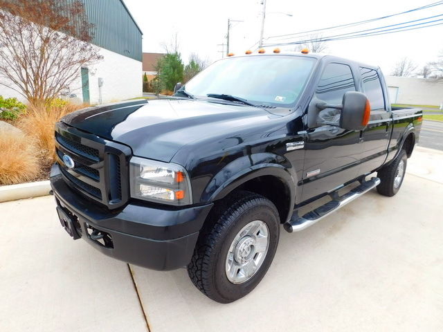 Ford : F-350 4WD Crew Cab LARIAT OUTLAW EDITION ! DIESEL   LIFTED FX4 OFF ROAD ! NEW TIRES ! WARRANTY ! 07