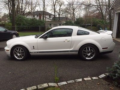 Ford : Mustang Shelby GT500 Coupe 2-Door Beautiful and Fast 2007 Shelby GT500