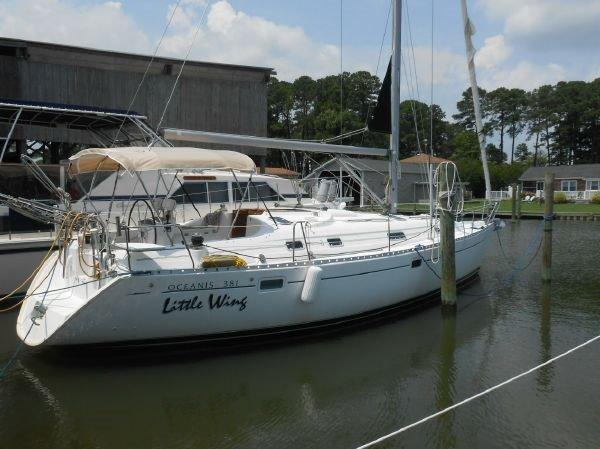 1998 Beneteau 381