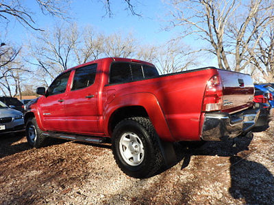 Toyota : Tacoma Prerunner Toyota Tacoma  PreRunner 4D Double Cab Truck Automatic Gasoline 4.0L V6 Cyl RED