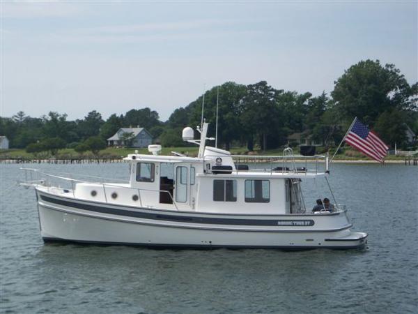 2005 Nordic Tugs 37 Pilothouse