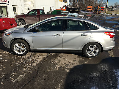 Ford : Focus Only 6k miles 2014 ford focus se auto loaded salvage damaged rebuildable