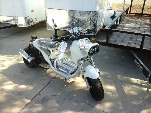 49cc Cruiser madd dog scooter on sale was $1699.99 Now $1099.99