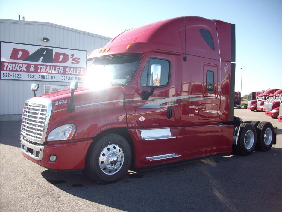 2013 Freightliner Cascadia 125