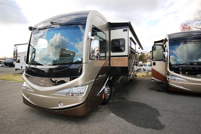 2015 American Coach REV 42T