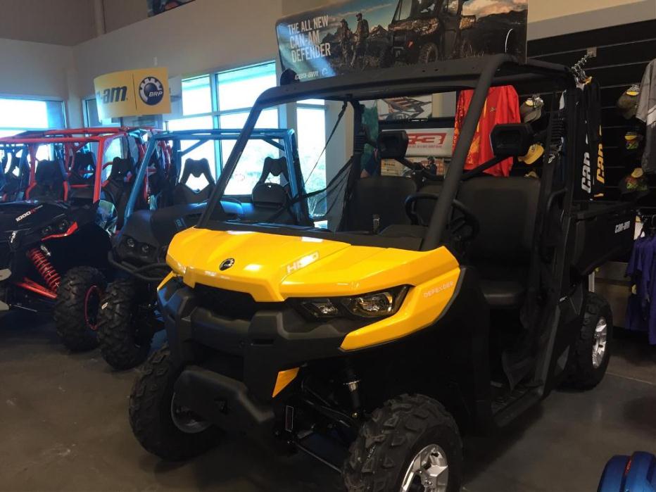 2016 Can-Am Defender DPS HD10 Yellow