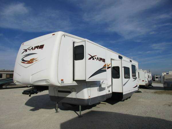 2008 Newmar X Aire 3 Slide 42ft with 14ft Garage QU