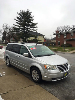 Chrysler : Town & Country minivan 2008 chrysler town and country