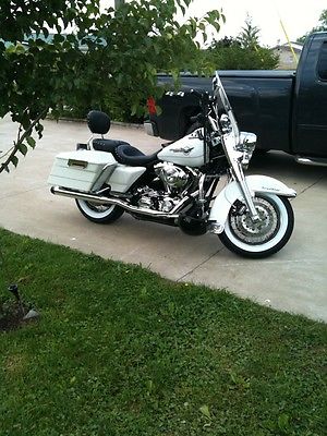 Harley-Davidson : Touring 2006 hd roadking