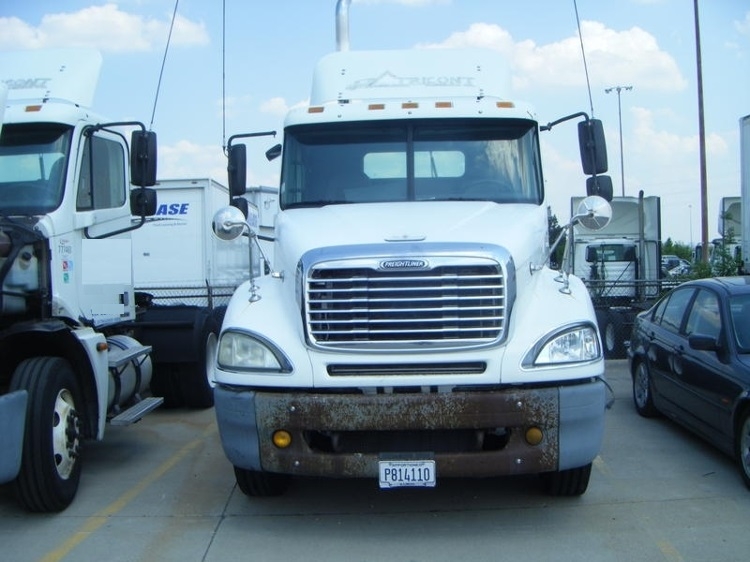 2005 Freightliner Cl12064st-Columbia 120