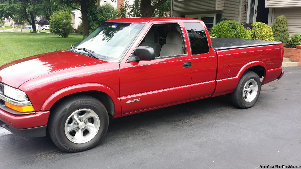 2002 Chevy S-10 Pickup XCab 2WD PERFECT