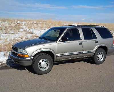 Chevrolet : Blazer LT 2001 chevrolet blazer lt sport utility 4 door 4.3 l