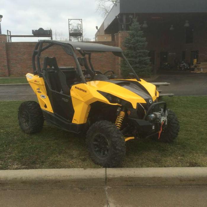 2016 Can-Am Defender DPS HD10 Yellow