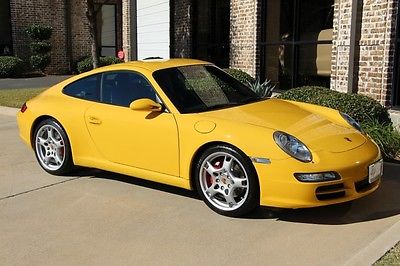 Porsche : 911 Carrera S Coupe Speed Yellow Black Leather Sport Seats 19 Carrera S Wheels Short Shifter Bose