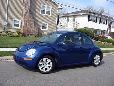 Volkswagen : Beetle-New S 2.5 l s heated leather extra clean just 45 k miles runs drives great save