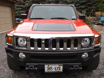 Hummer : H3T Base Crew Cab Pickup 4-Door Hummer H3T + sunroof RARE!!! (Canadian title, imported from US unaltered)