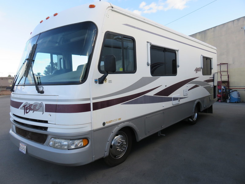 2007 Fleetwood Pioneer 26BHS