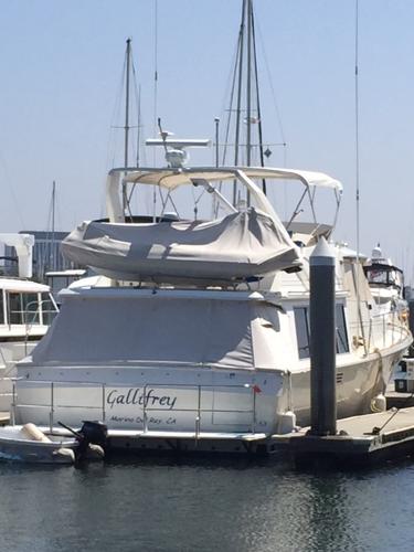 1986 Bayliner 4550 Pilothouse