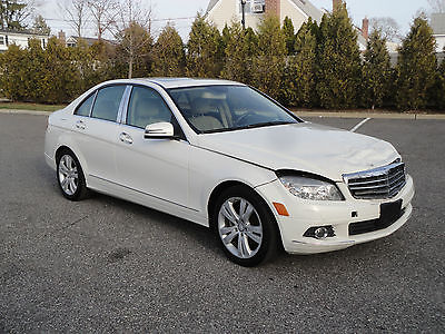 Mercedes-Benz : C-Class  4matic Easy fix 2010 c 300 4 matic mercedes salvage rebuldable repairable loaded navigation