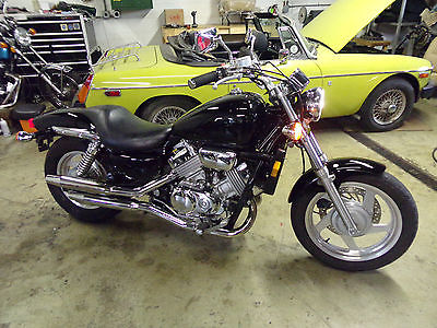 Honda : Magna 1994 honda magna v 4 750 all original parts very low mileage runs great