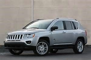 Jeep : Compass Sport Sport Utility 4-Door 2012 jeep compass 4 x 4 silver 4 door very low miles