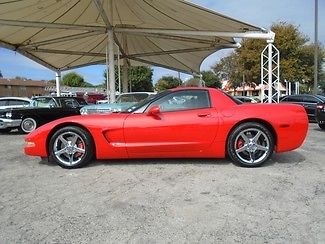 Chevrolet : Corvette coupe body very rare Chevrolet this is a 2000 vettte coupe only about 4k where built  in this body