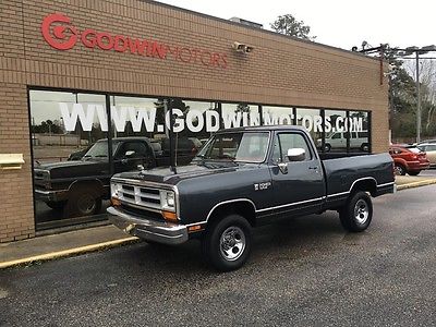 Dodge : Other Pickups D 100 One Owner, V8, 4x4, New Paint, Short Bed, Automatic