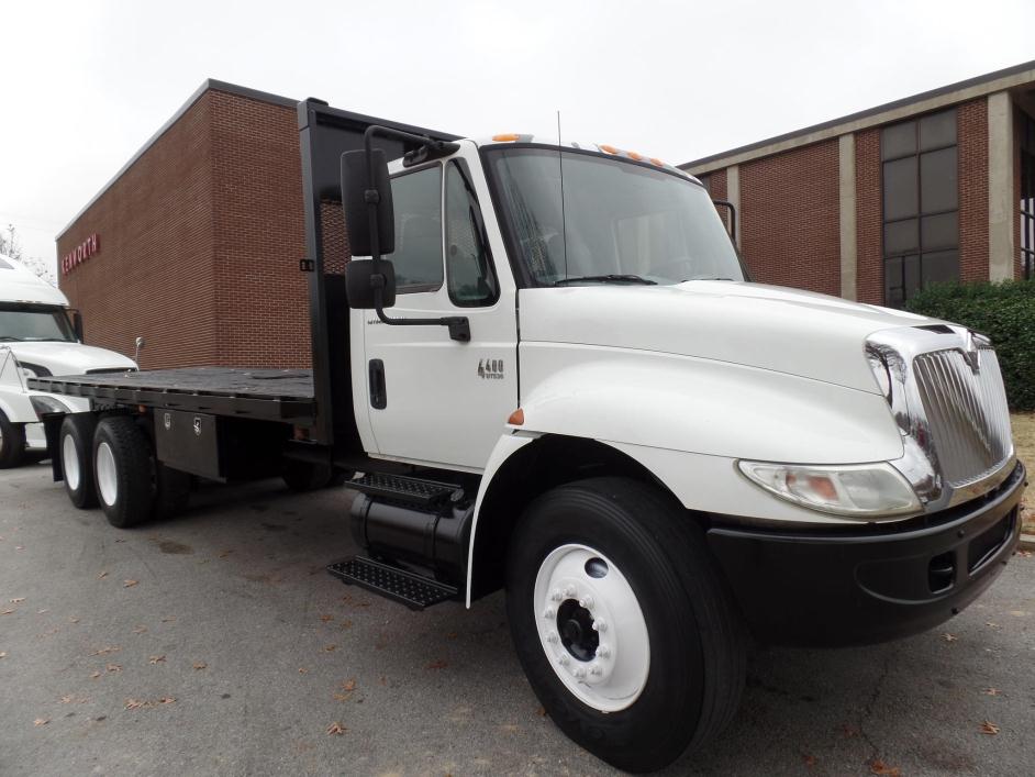 2003 International 4400