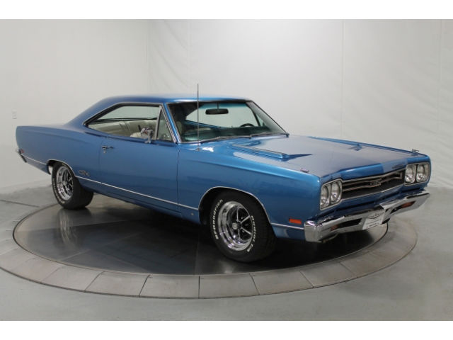Plymouth : GTX B5 Blue! | 440 Magnum | Factory A/C | California Car | Factory Front Disc Brakes