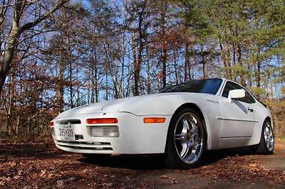 Porsche : 944 Turbo 951 Porsche 944 Turbo 951