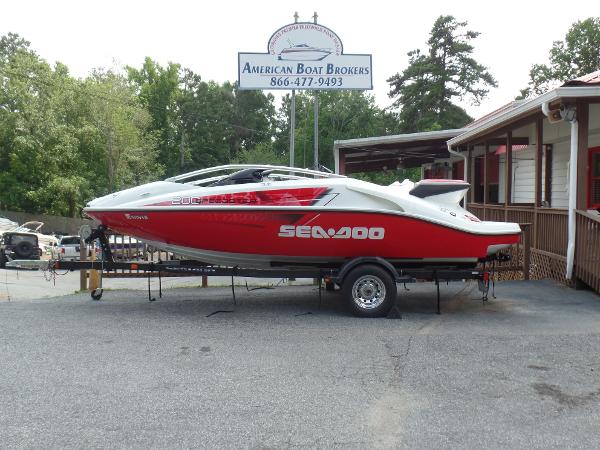 2007 Sea-Doo Sport Boats Speedster 200 (430 hp)