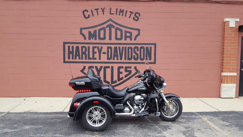2015 Harley-Davidson TRI-GLIDE ULTRA CLASSIC