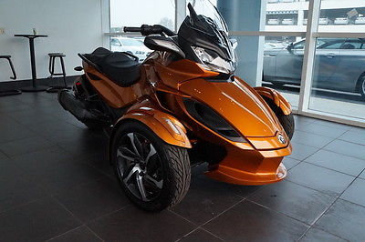 Can-Am 2014 can am spyder only 1100 miles orange one owner