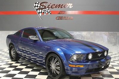 Ford : Mustang GT Deluxe blue,