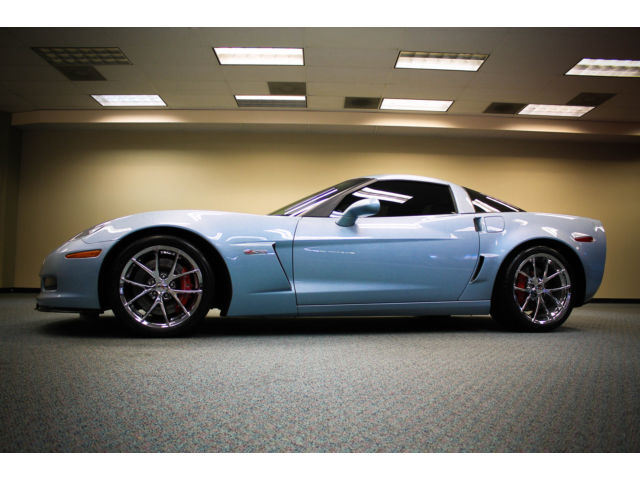 Chevrolet : Corvette Z06 2LZ 2012 z 06 2 lz 1 of only 8 made low miles very rare color combo chrome wheels wow