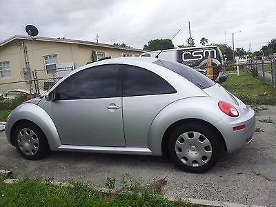 Volkswagen : Beetle-New 2007 volkswagen new beetle silver gray 2.5 l stick very clean fl car 64 k miles