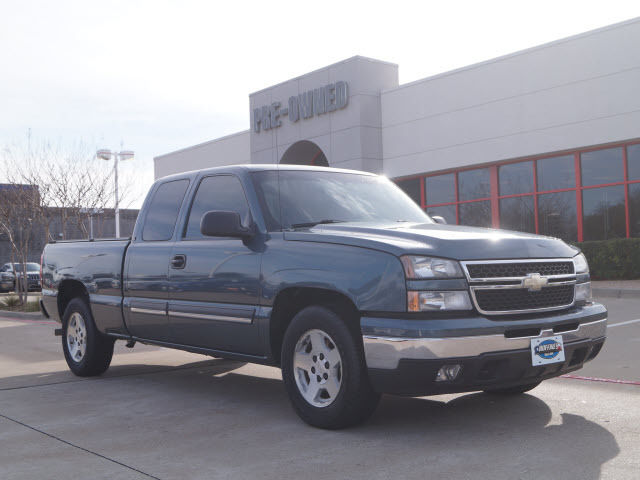 Chevrolet : Silverado 1500 LT1 Chevrolet Silverado 1500  Blue Bed Liner Extended Cab Cloth LT1 4.8L